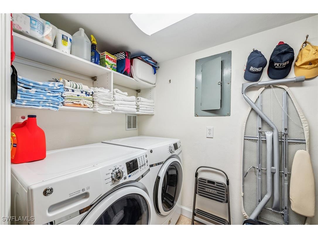 3000 Gulf Shore Boulevard N #207 Naples FL 34103 225023282 image21