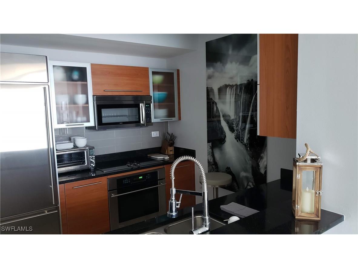 3000 Oasis Grand Boulevard #1806 Fort Myers FL 33916 225001272 image4