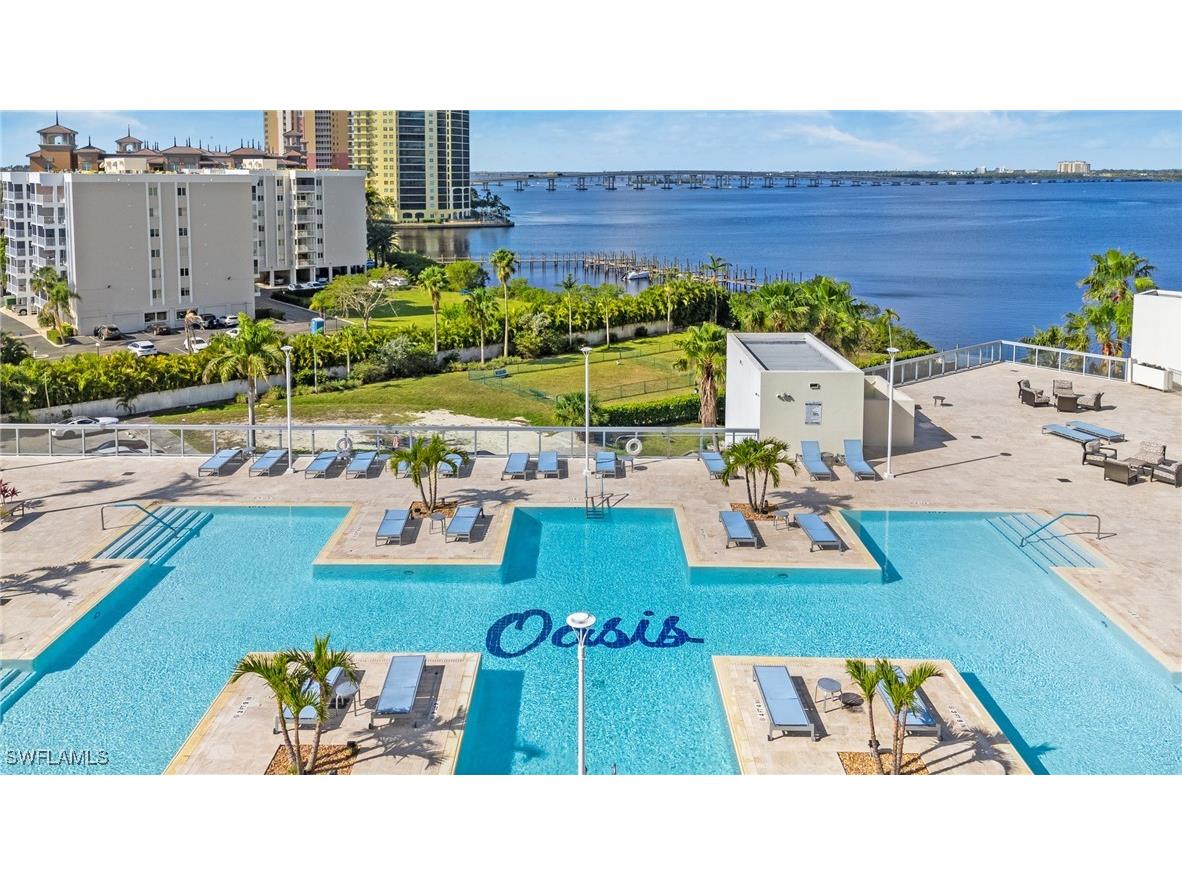3000 Oasis Grand Boulevard #2203 Fort Myers FL 33916 225016369 image1