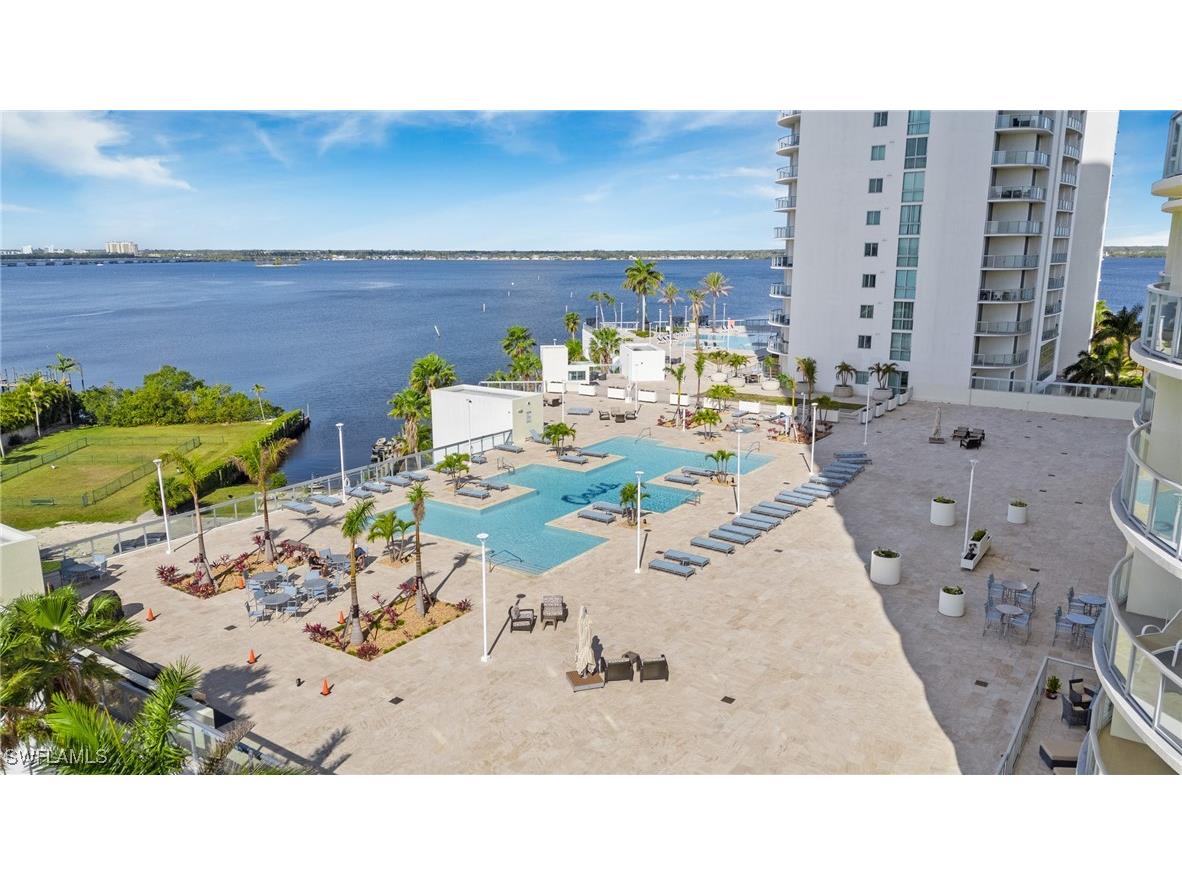 3000 Oasis Grand Boulevard #2203 Fort Myers FL 33916 225016369 image2