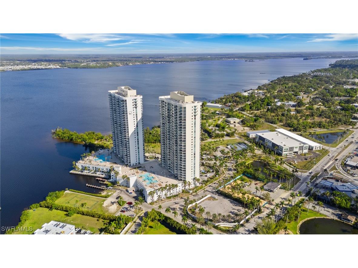 3000 Oasis Grand Boulevard #2203 Fort Myers FL 33916 225016369 image4