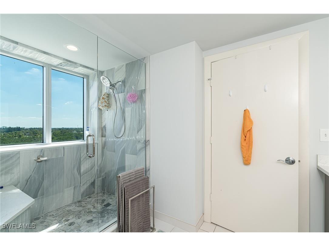 3000 Oasis Grand Boulevard #801 Fort Myers FL 33916 225047483 image12