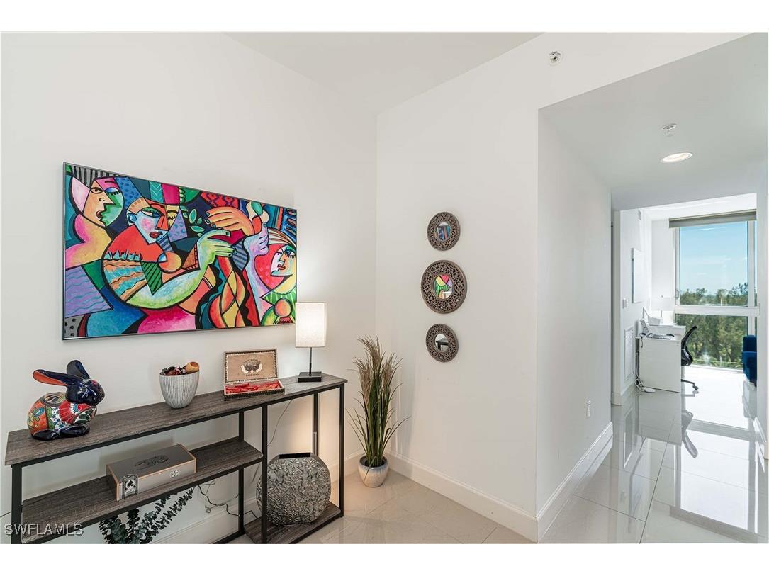 3000 Oasis Grand Boulevard #801 Fort Myers FL 33916 225047483 image2