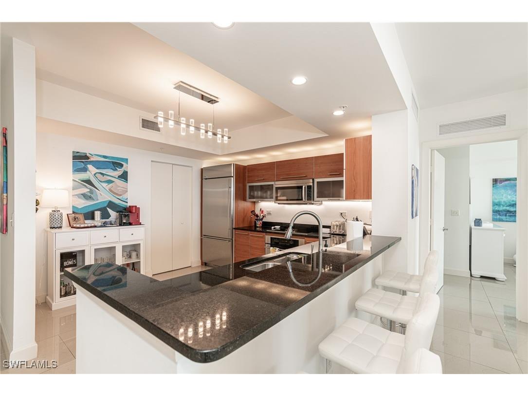 3000 Oasis Grand Boulevard #801 Fort Myers FL 33916 225047483 image7