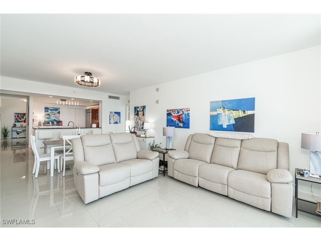 3000 Oasis Grand Boulevard #801 Fort Myers FL 33916 225047483 image9