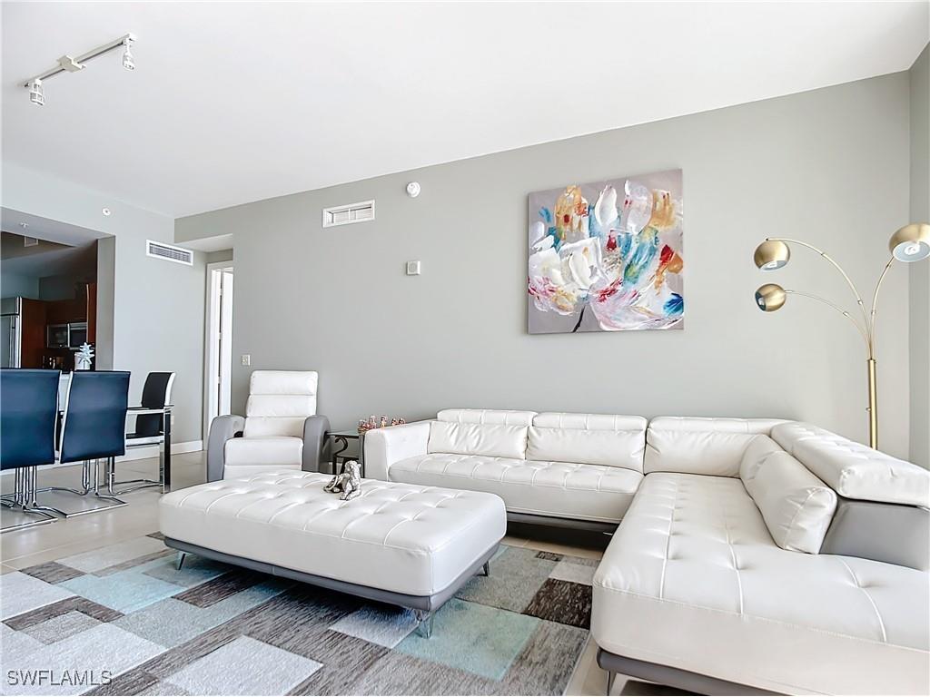 3000 Oasis Grand Boulevard Fort Myers FL 33916 225041306 image19