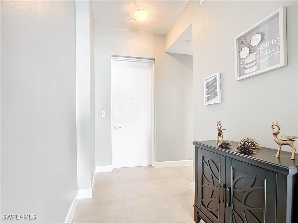 3000 Oasis Grand Boulevard Fort Myers FL 33916 225041306 image2