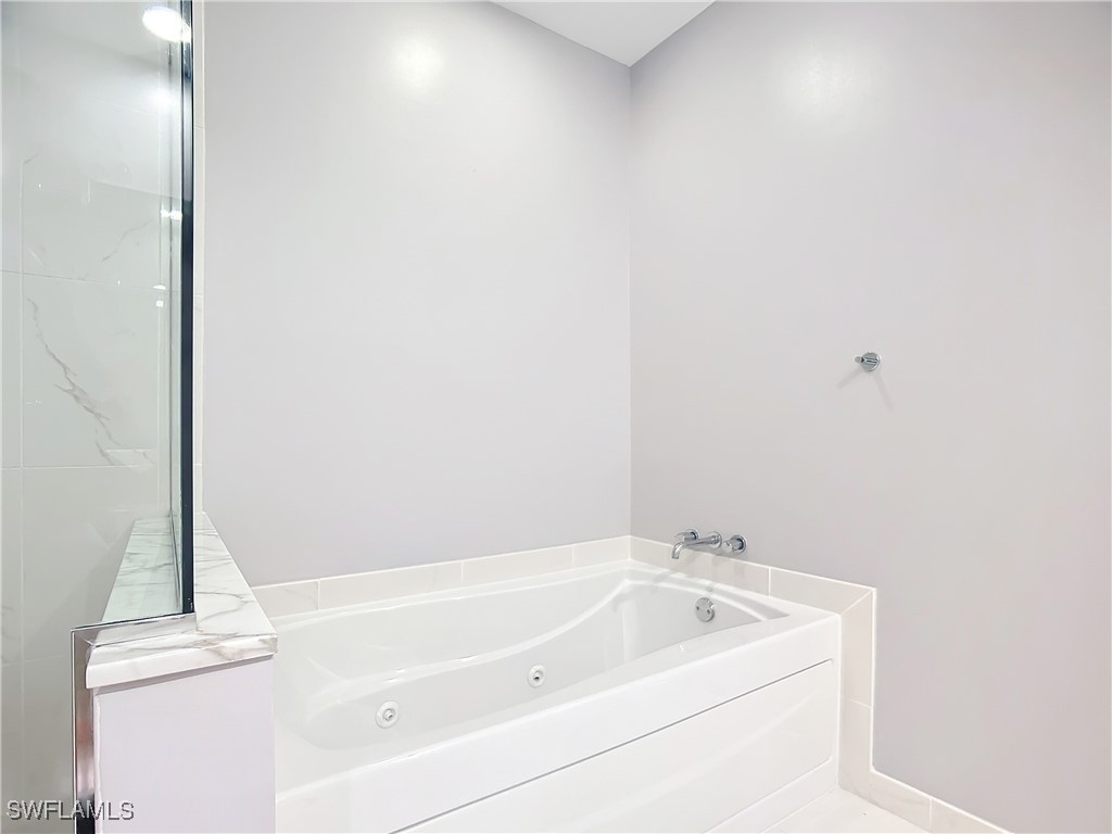 3000 Oasis Grand Boulevard Fort Myers FL 33916 225041306 image43