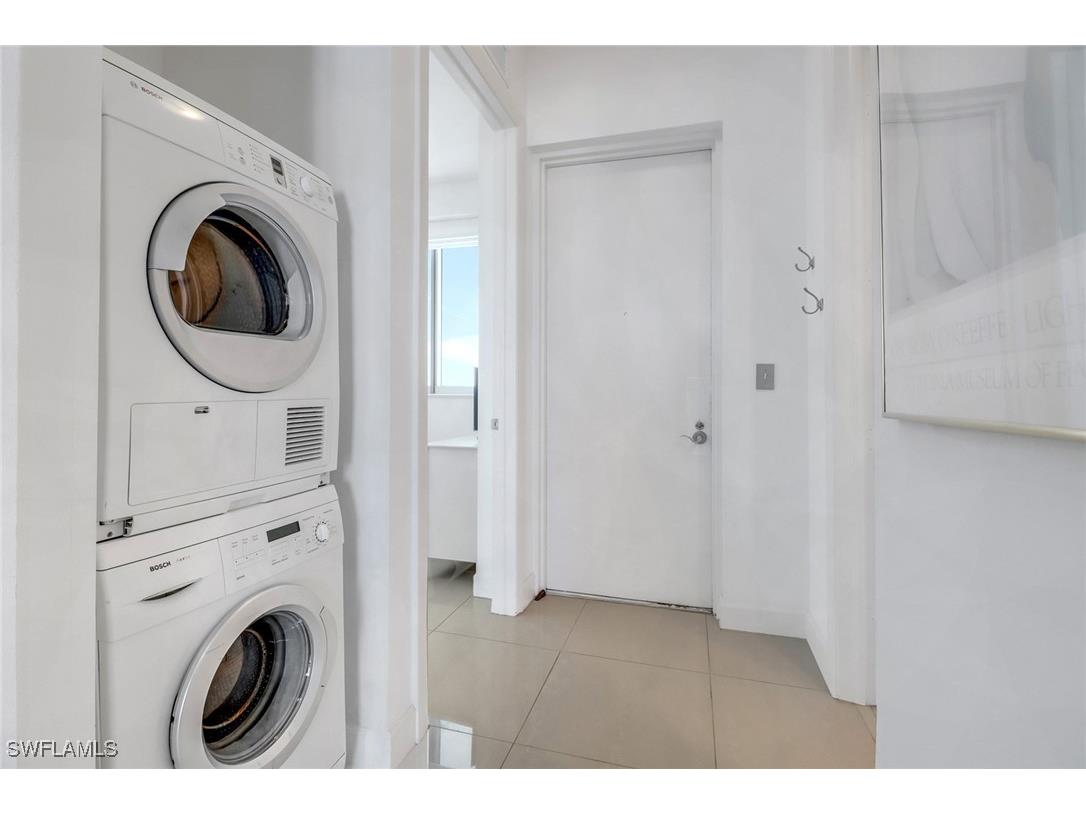 3000 Oasis Grand Boulevard #MPH6 Fort Myers FL 33916 225035296 image24