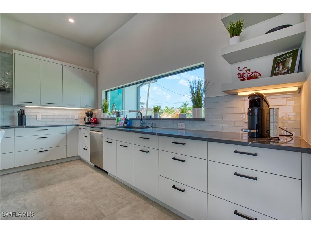 3004 SW 41st Terrace Cape Coral FL 33914 225041206 image8