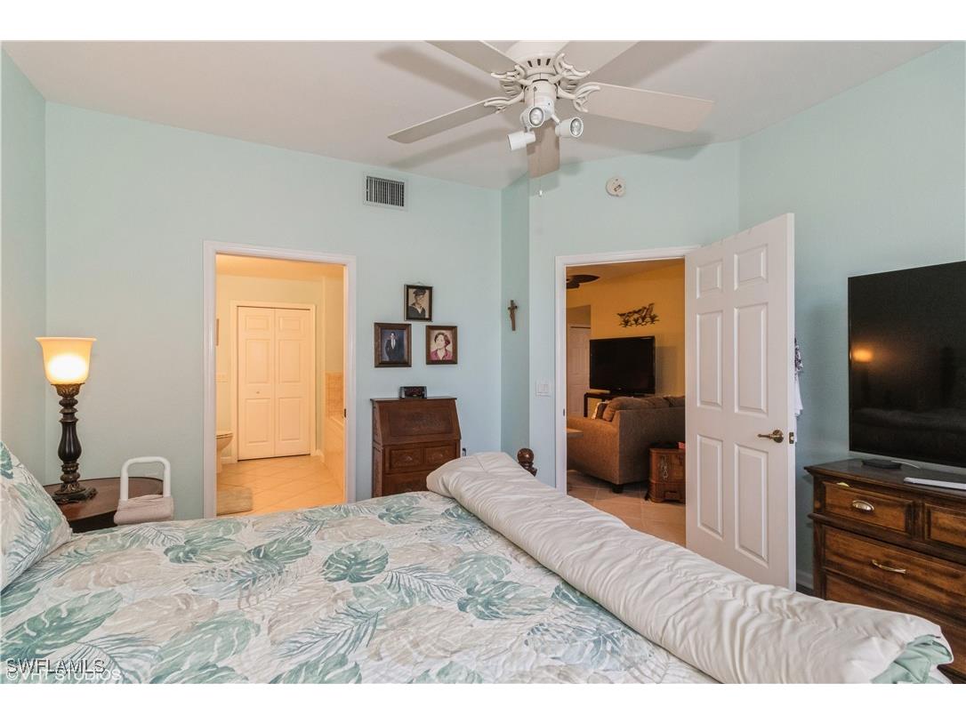3010 Meandering Way #101 Fort Myers FL 33905 225023849 image21