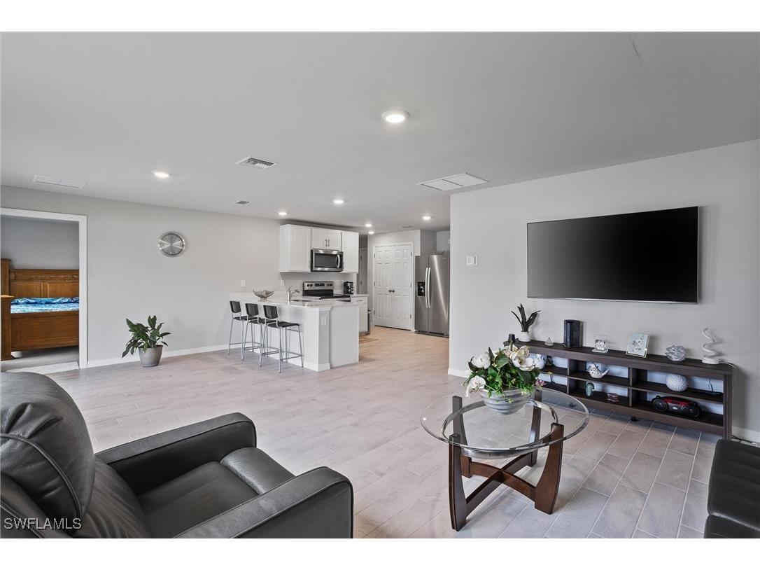 3021 June Circle Labelle FL 33935 225044967 image11