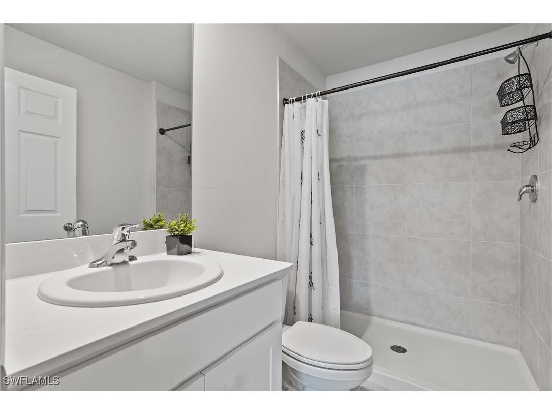 3021 June Circle Labelle FL 33935 225044967 image25