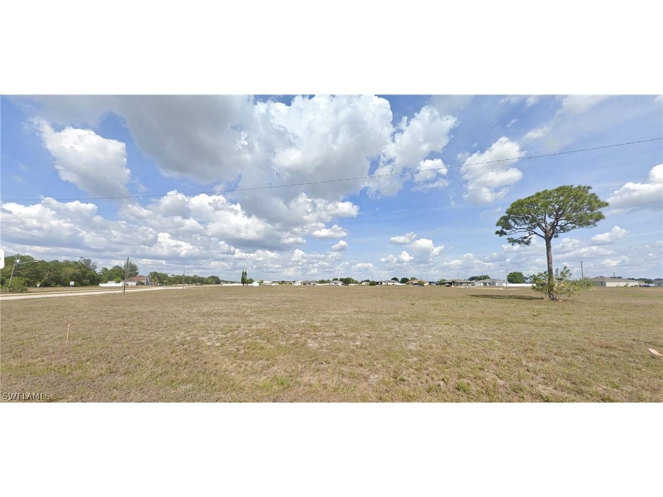 3023 Nelson Road N Cape Coral FL 33993 222079693 image1