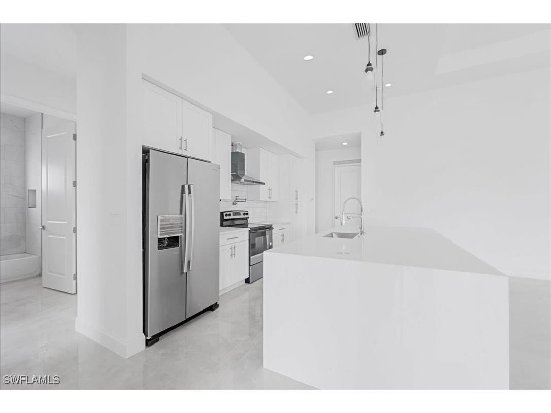 305 Diplomat Parkway E Cape Coral FL 33909 225045112 image18