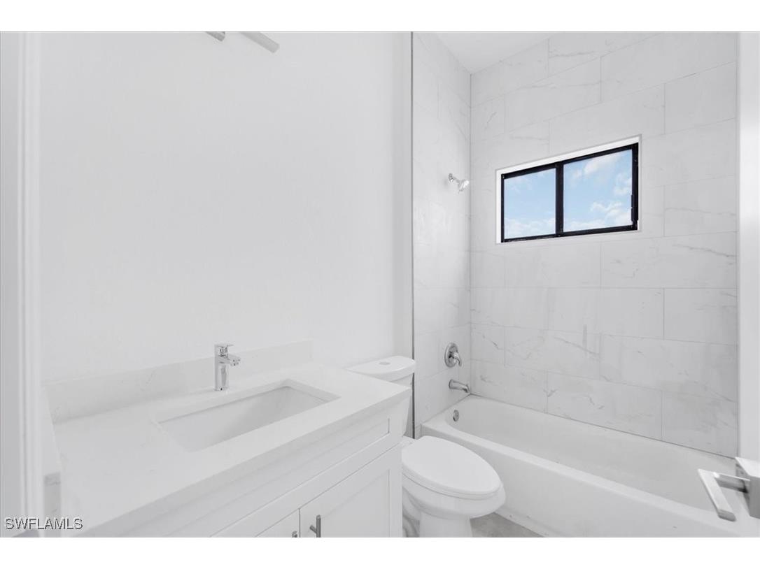 305 Diplomat Parkway E Cape Coral FL 33909 225045112 image22