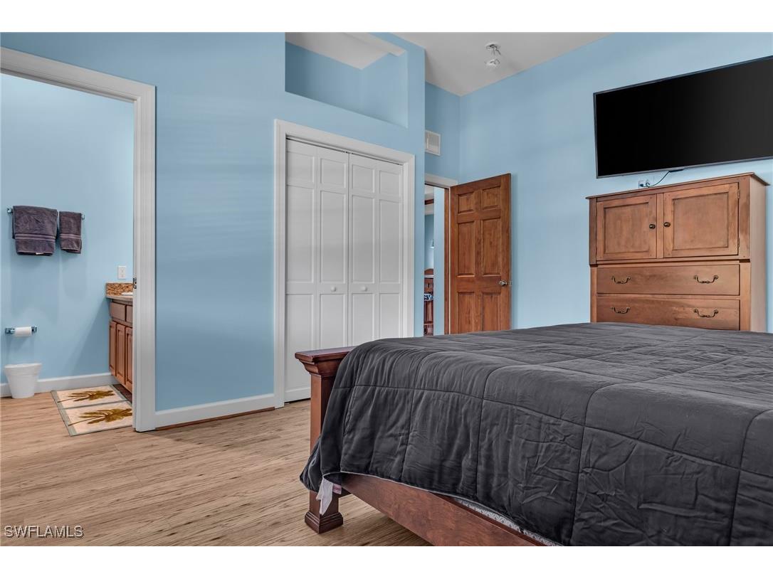 305 Storter Avenue N #5 Everglades City FL 34139 225039822 image19