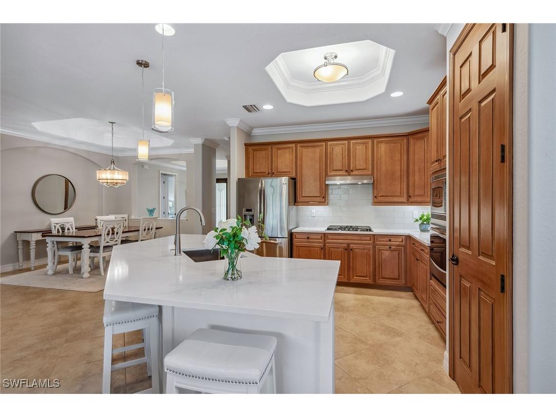 3058 Aviamar Circle Naples FL 34114 225019408 image8