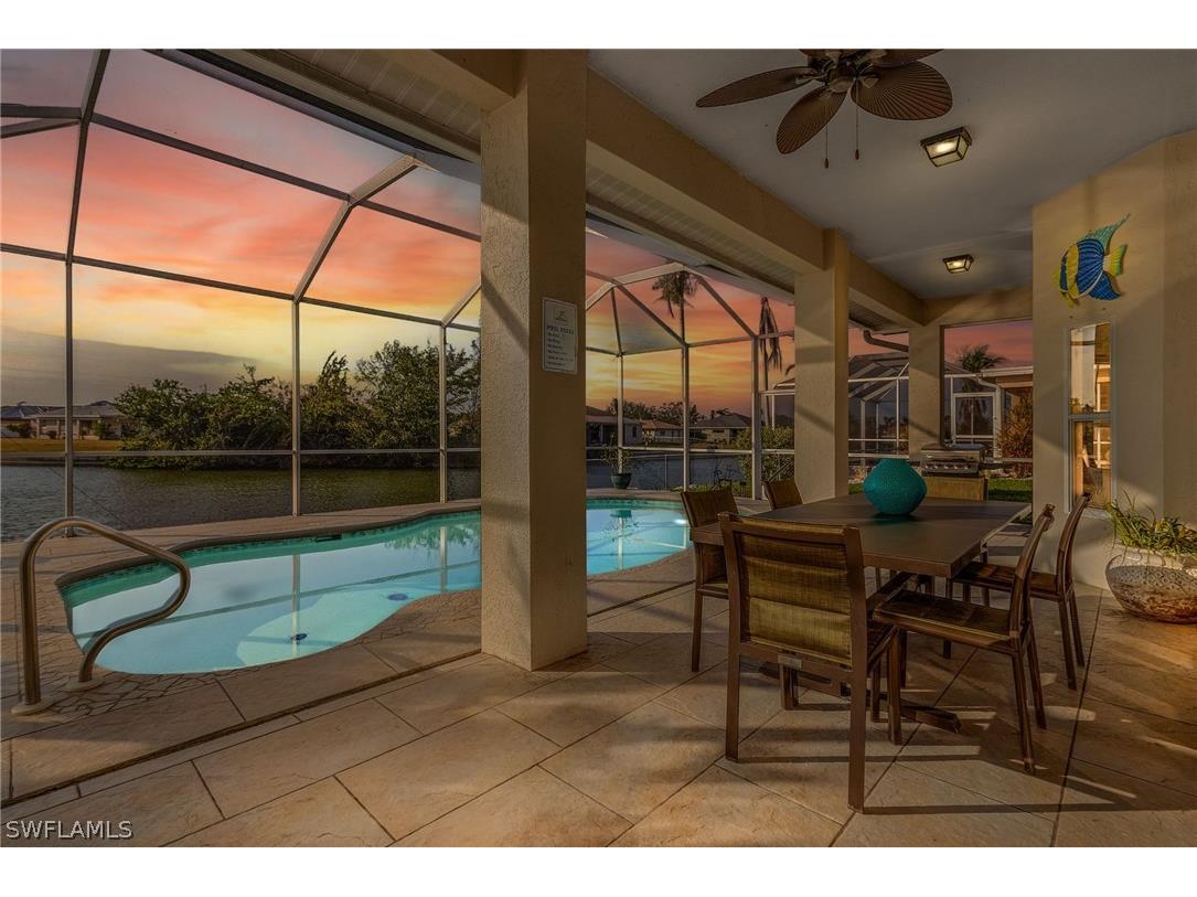 306 SE 15th Place Cape Coral FL 33990 222088244 image1