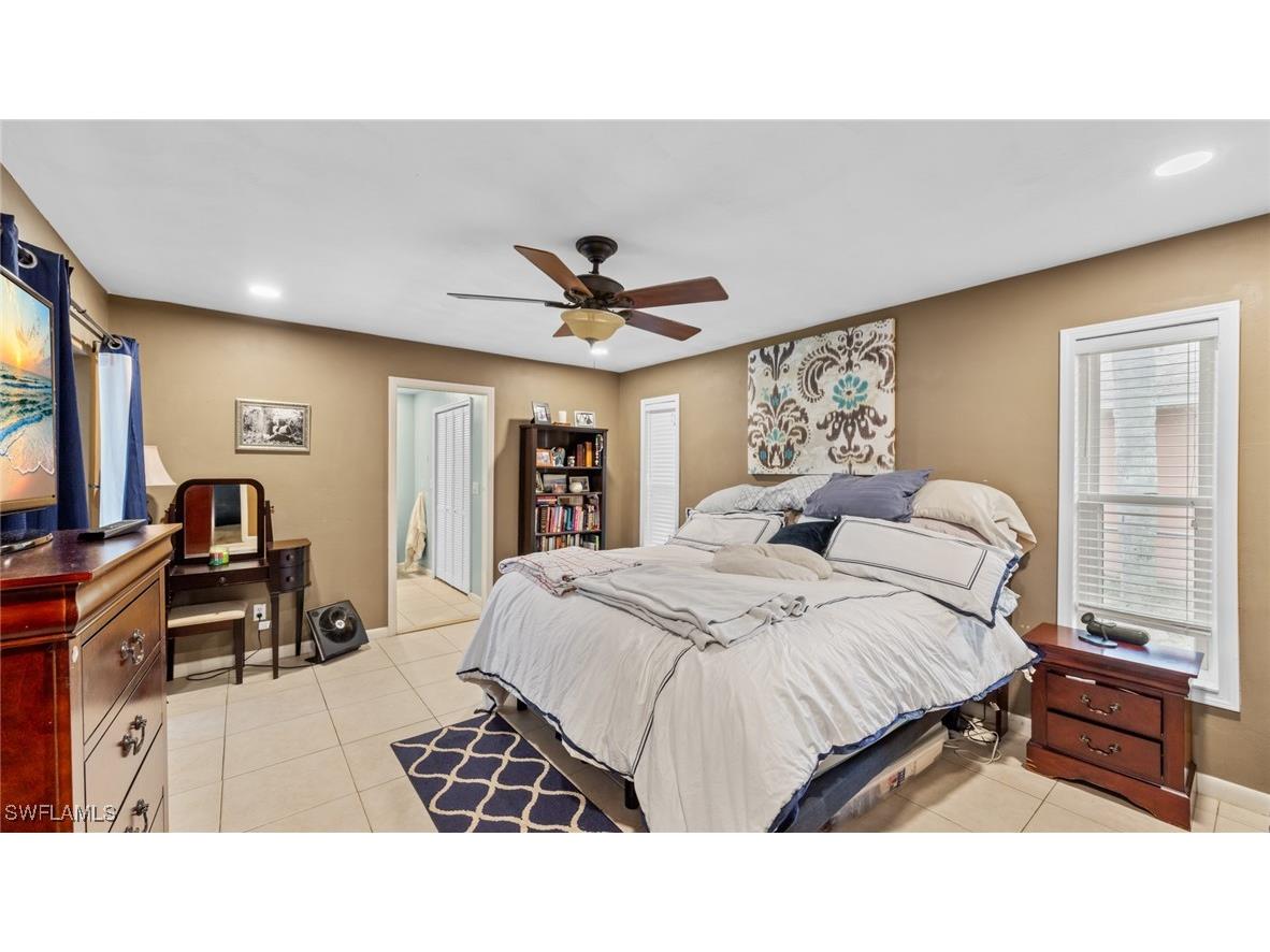 306 SE 21st Lane Cape Coral FL 33990 225042222 image10