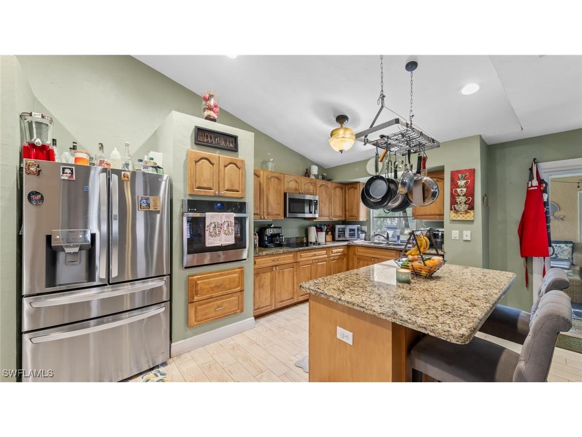 306 SE 21st Lane Cape Coral FL 33990 225042222 image8