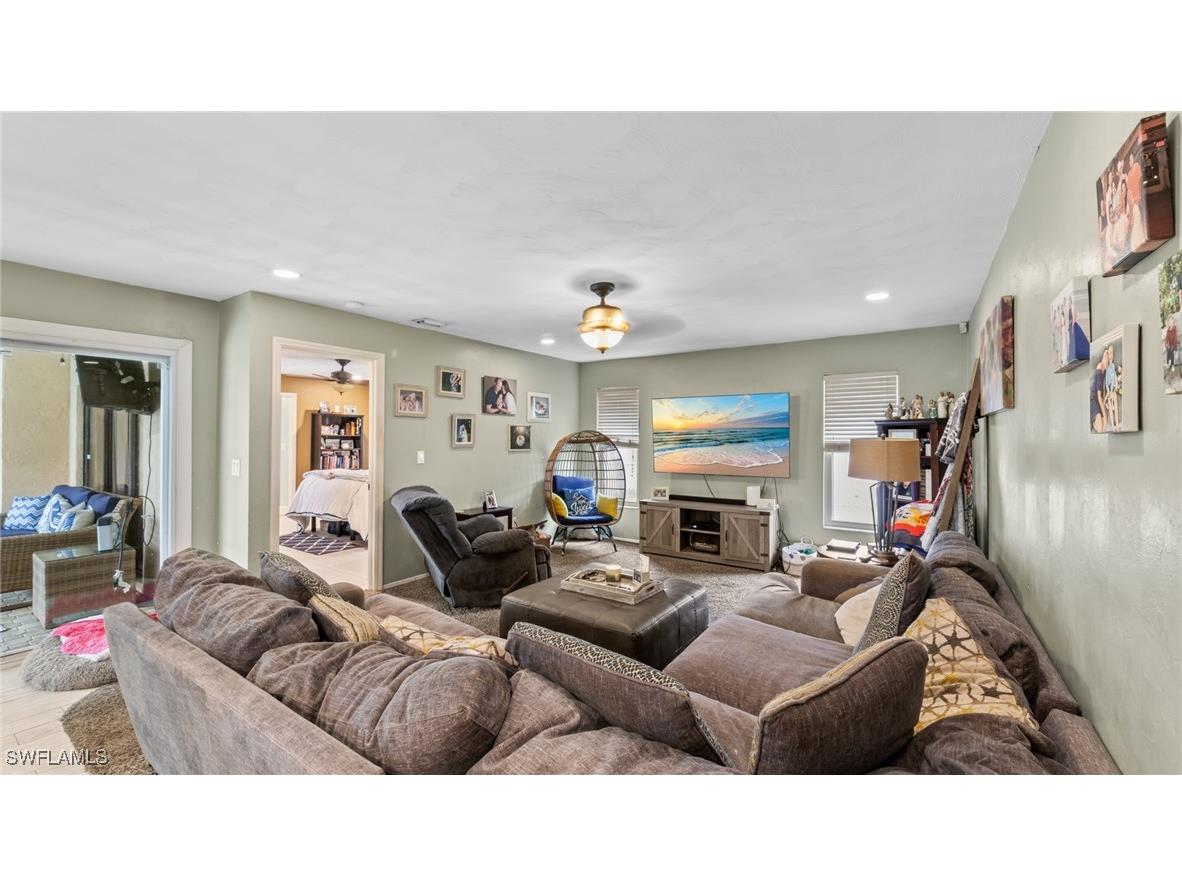 306 SE 21st Lane Cape Coral FL 33990 225042222 image9