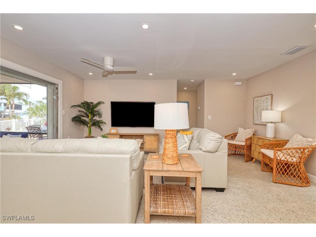 309 Madison Court Fort Myers Beach FL 33931 225024037 image19