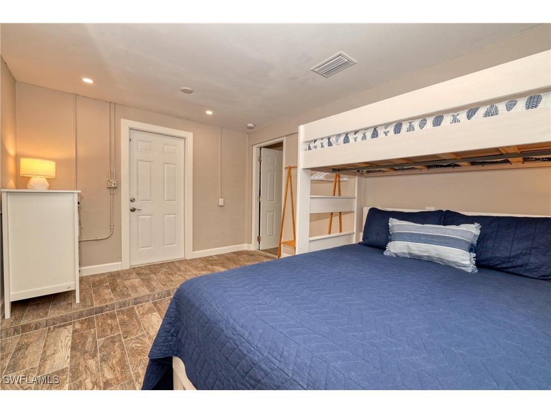 309 Madison Court Fort Myers Beach FL 33931 225024037 image31