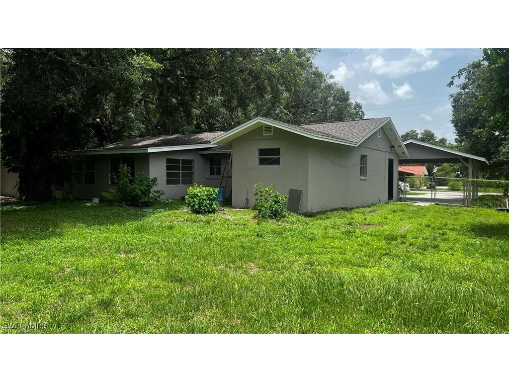 310 S Elm Street Labelle FL 33935 225033702 image2