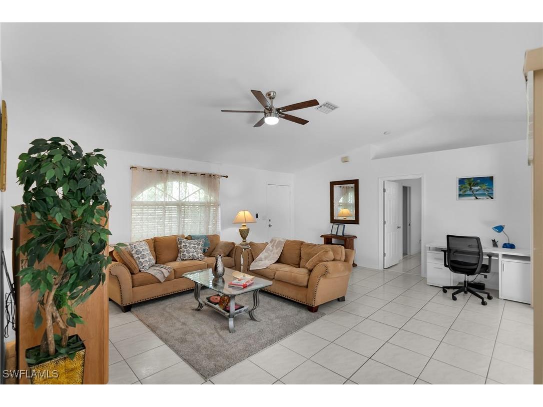 310 SE 27th Terrace Cape Coral FL 33904 225051635 image3
