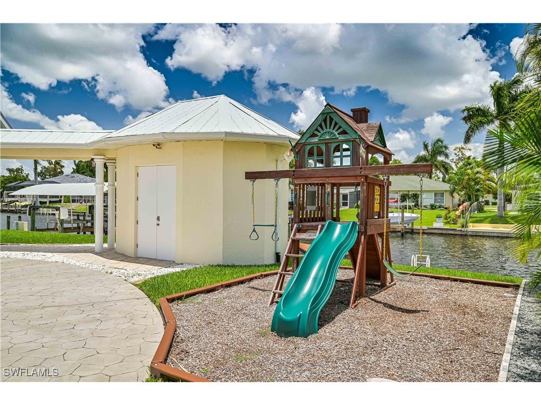 3102 SE 22nd Avenue Cape Coral FL 33904 225025942 image37