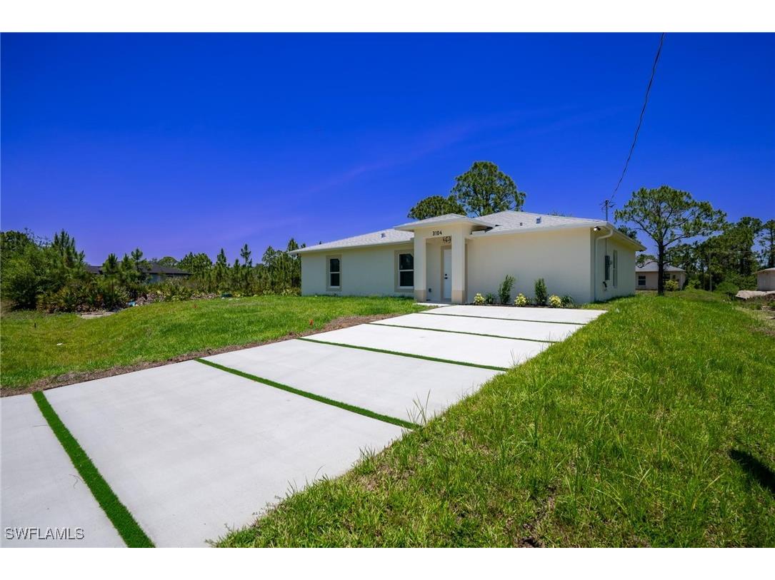 3104 43rd Street W Lehigh Acres FL 33971 225047544 image1