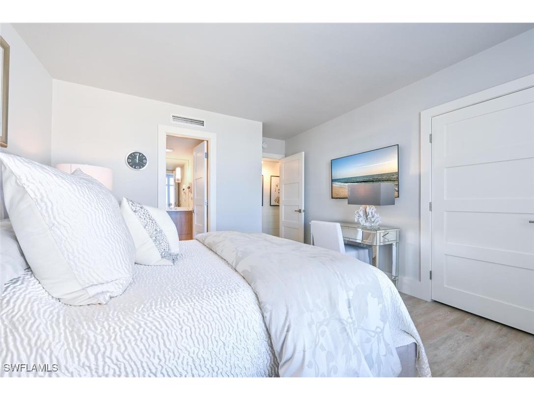 3115 Gulf Shore Boulevard N #608S Naples FL 34103 225018461 image23