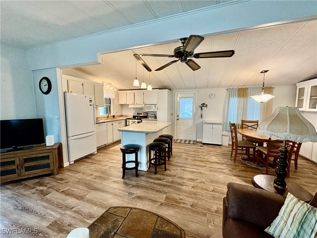 3121 Running Deer Drive North Fort Myers FL 33917 225048820 image6