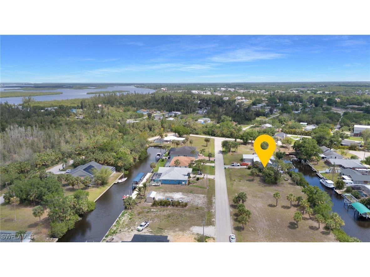 3124 Caribbean Drive Punta Gorda FL 33950 225039746 image1