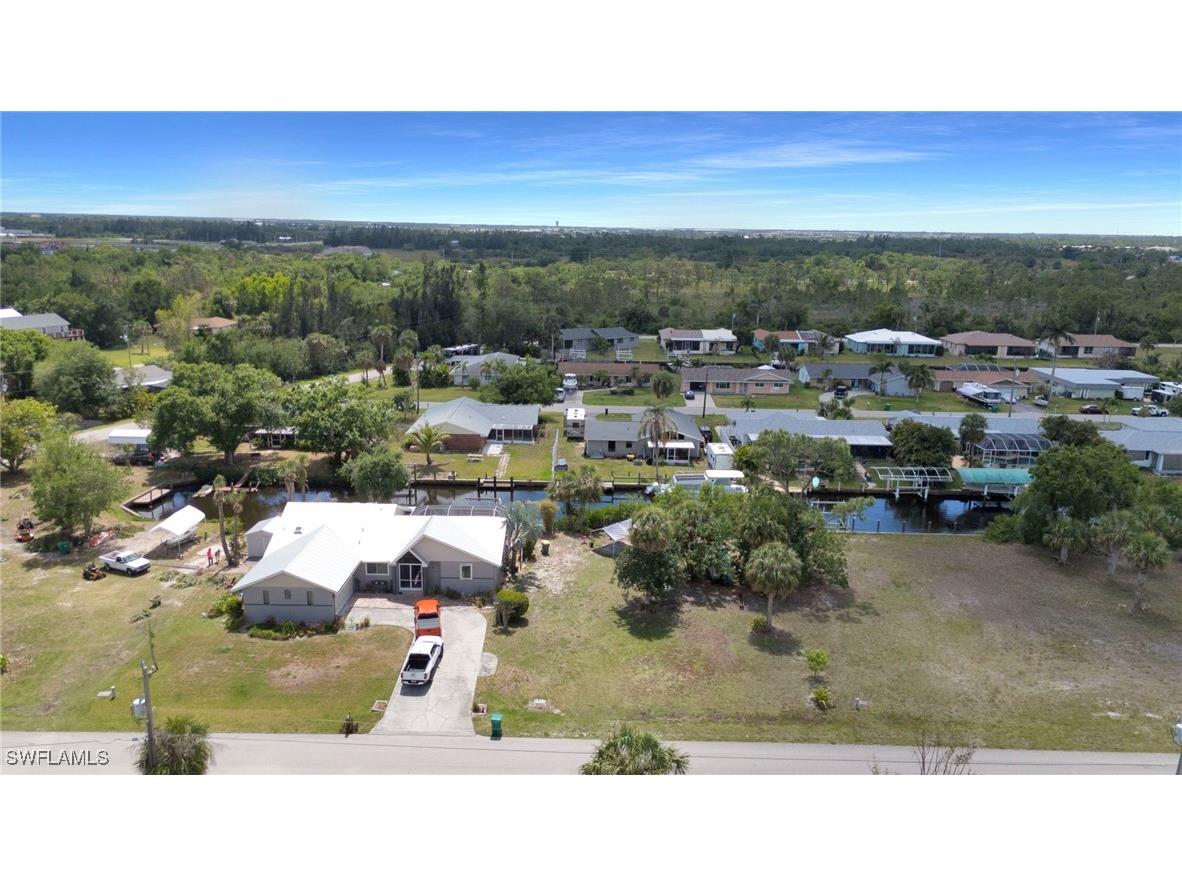 3124 Caribbean Drive Punta Gorda FL 33950 225039746 image4