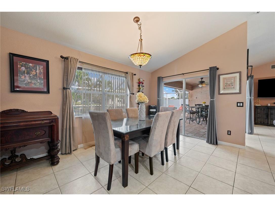 313 SE 21st Lane Cape Coral FL 33990 225019582 image14