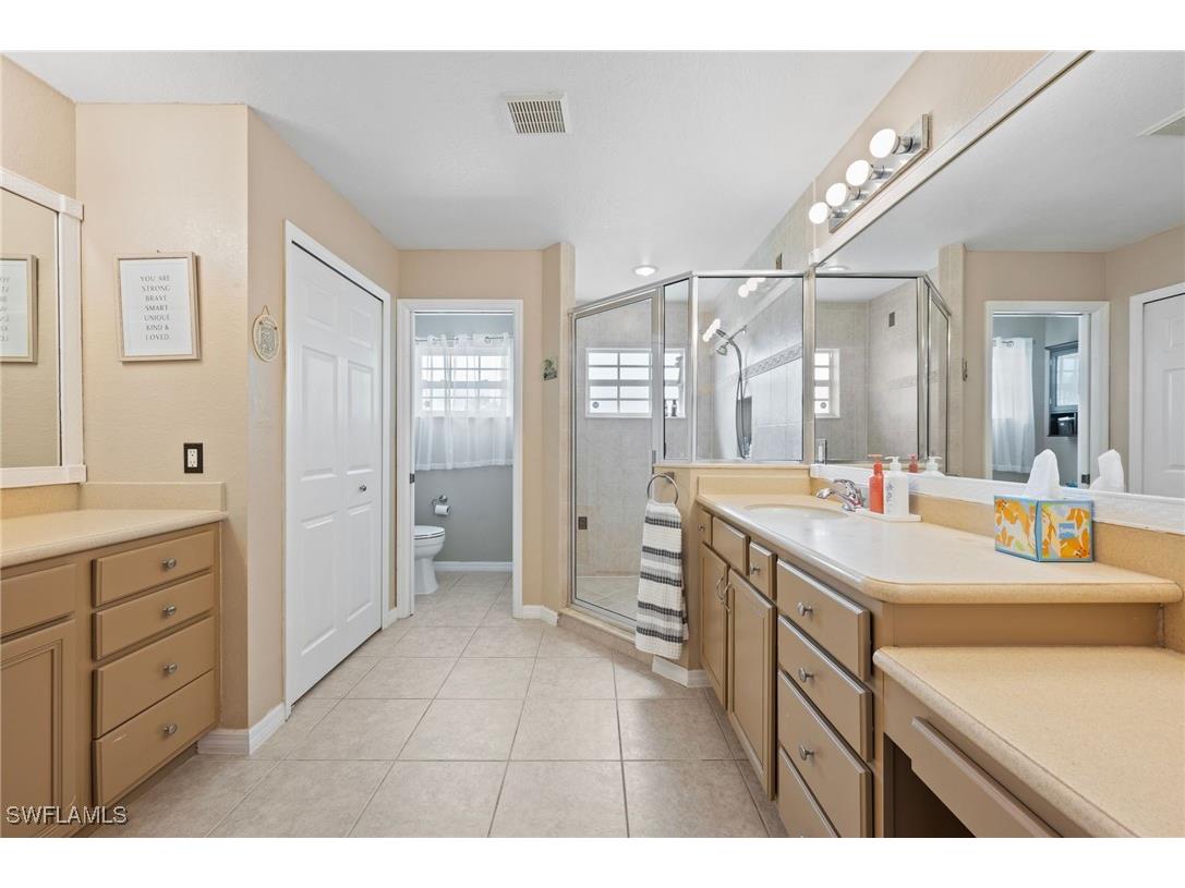 313 SE 21st Lane Cape Coral FL 33990 225019582 image31