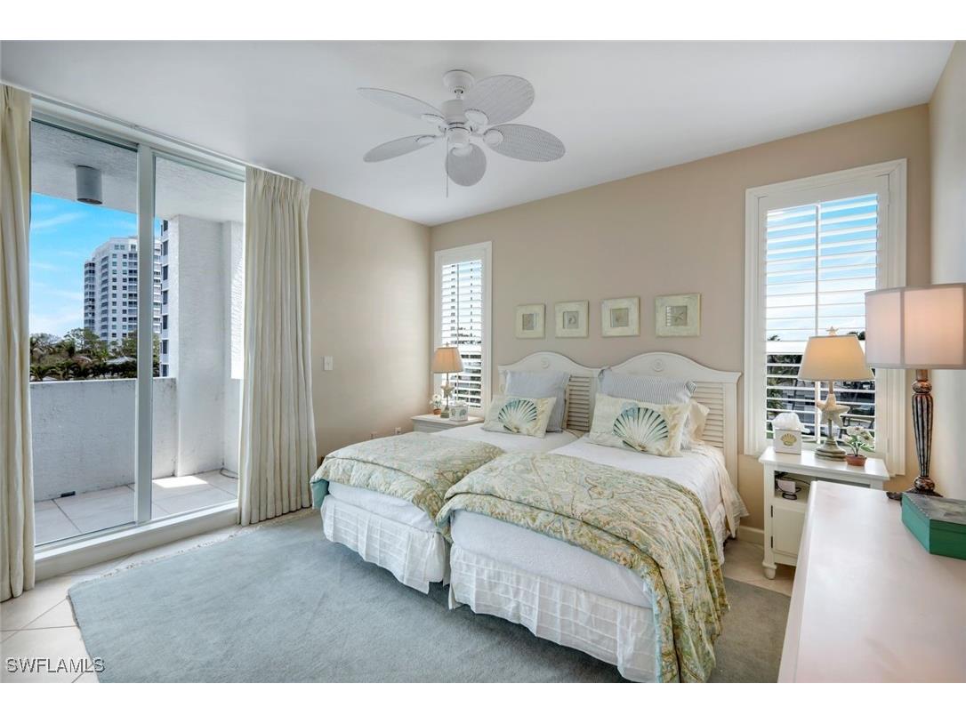 315 Dunes Boulevard #307 Naples FL 34110 225046306 image21