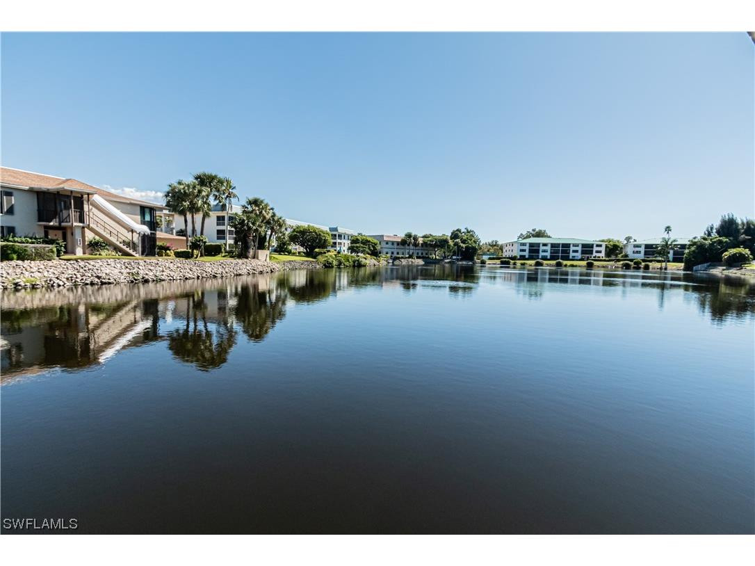 3150 Binnacle Drive #109 Naples FL 34103 223077296 image1