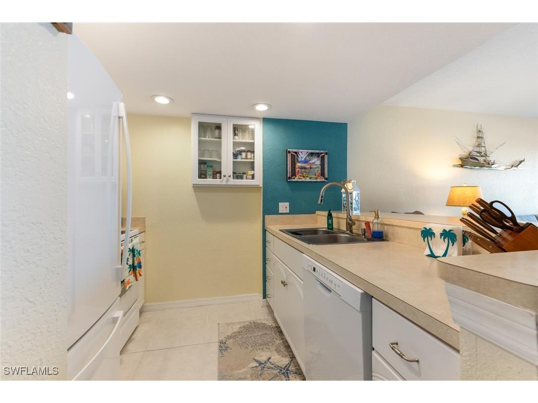 3160 Matecumbe Key Road #212 Punta Gorda FL 33955 225023340 image6