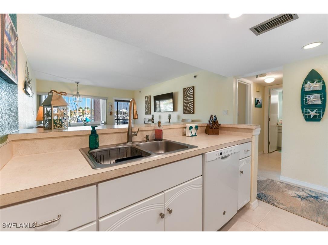 3160 Matecumbe Key Road #212 Punta Gorda FL 33955 225023340 image8