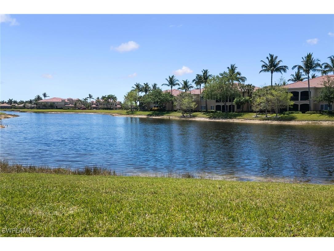 3160 Serena Lane #202 Naples FL 34114 225039455 image27