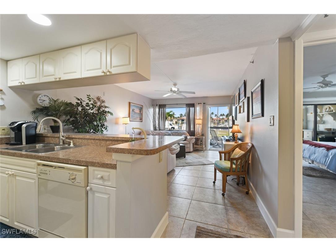 3170 Matecumbe Key Road #112 Punta Gorda FL 33955 225031018 image4