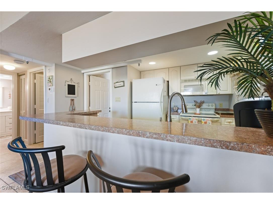 3170 Matecumbe Key Road #112 Punta Gorda FL 33955 225031018 image7