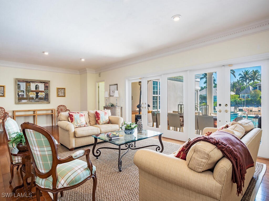 3175 Fort Charles Drive Naples FL 34102 225038944 image8