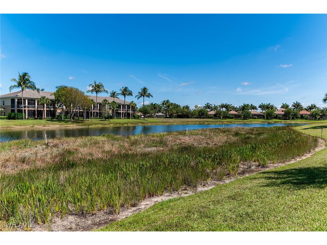 3175 Serena Lane #202 Naples FL 34114 225047288 image28