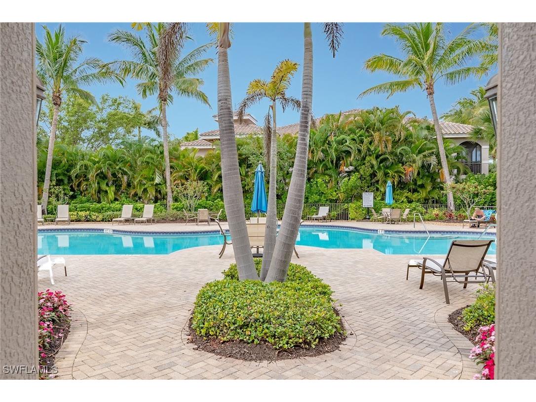 3175 Serena Lane #202 Naples FL 34114 225047288 image30