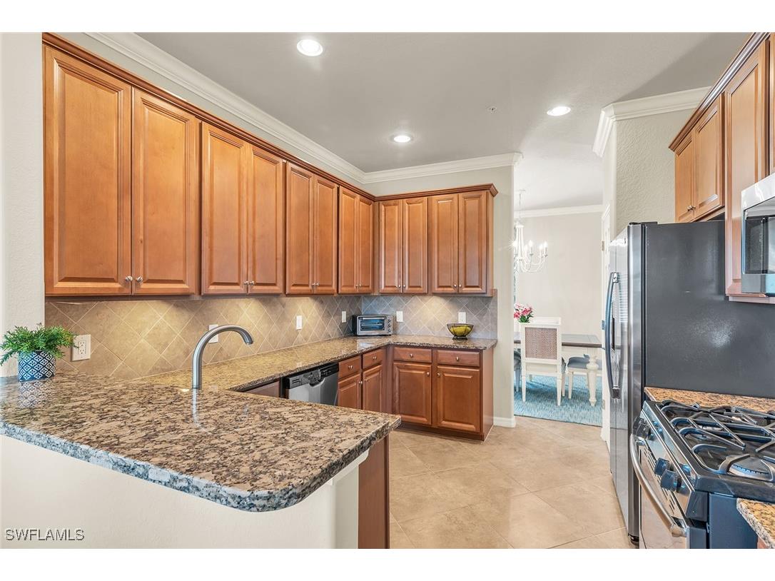 3175 Serena Lane #202 Naples FL 34114 225047288 image7