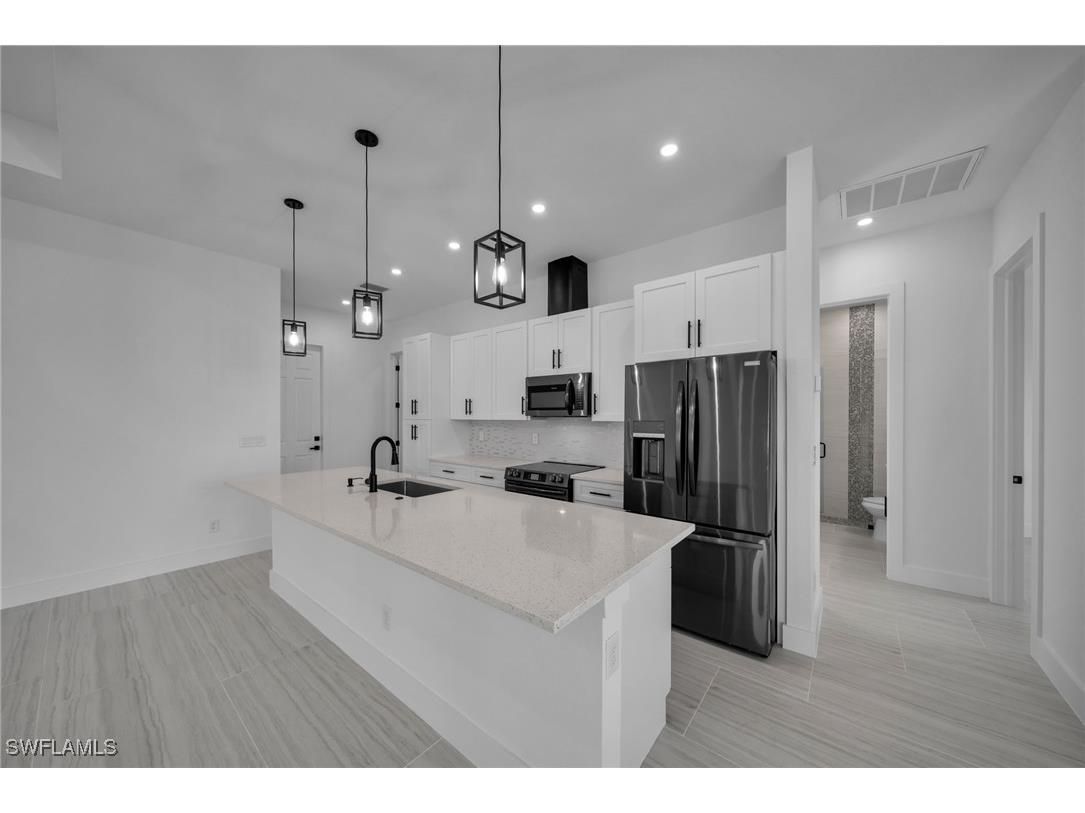 318 NW 9th Street Cape Coral FL 33993 224100789 image13